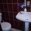 Dusche/WC im Schlafzimmer 1